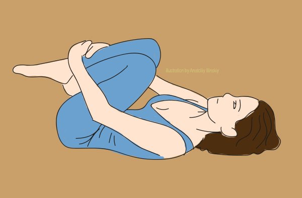 10 ejercicios de yoga para aliviar dolores lumbares y del nervio ciatico